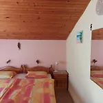 Guest house 